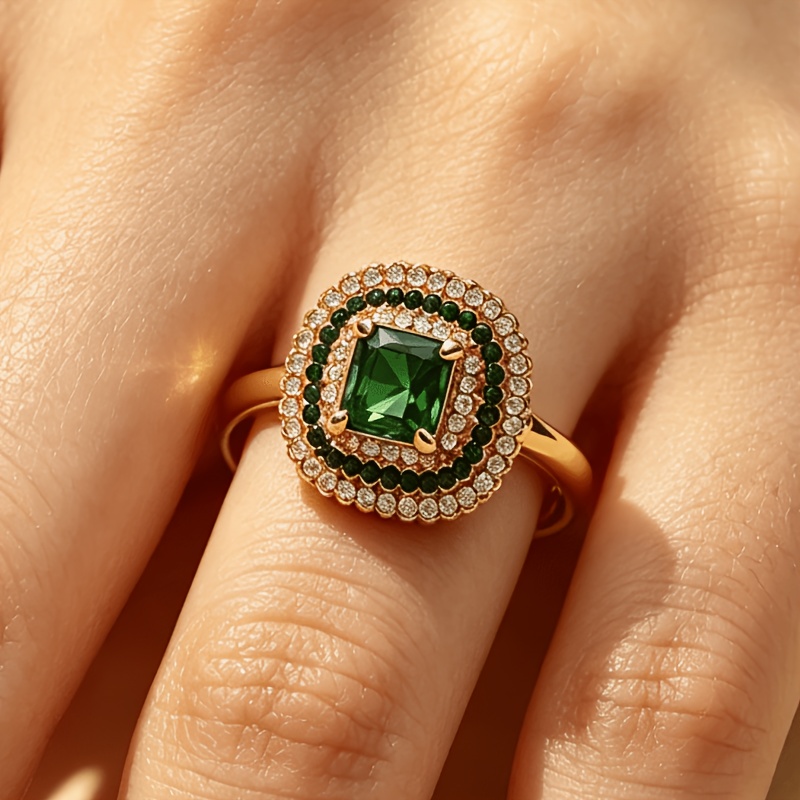 Women's Palace Style Gemstone Ring — Copper Inlaid Synthetic Emerald